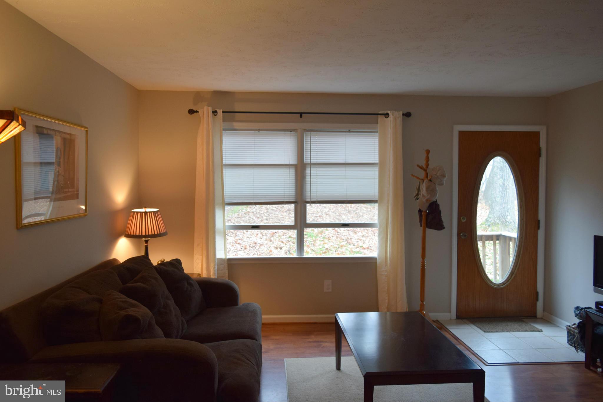 2746 High Top Road Linden, VA 22642 - Photo 4 of 30 Living Room