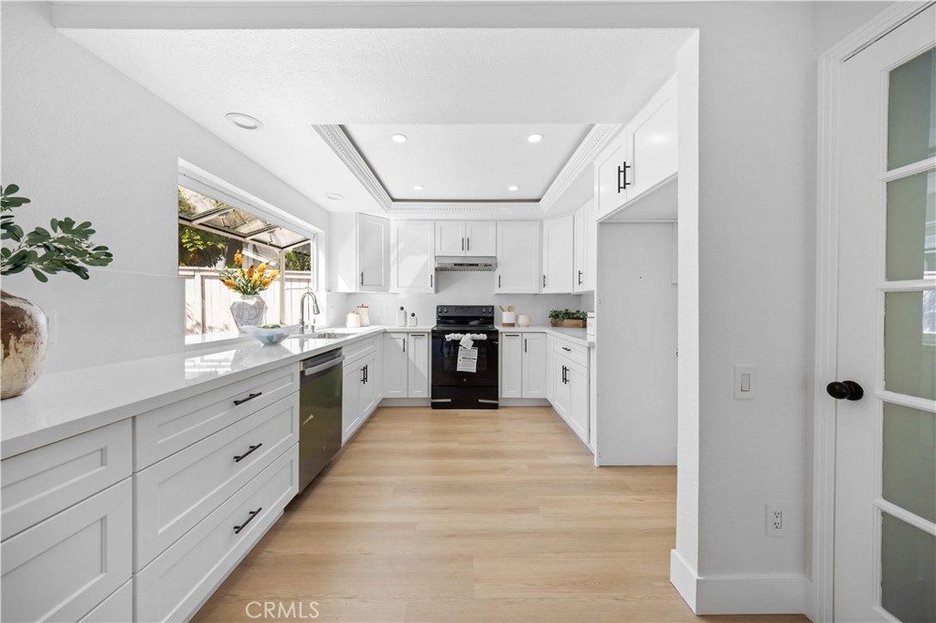 12 Oakdale Irvine, CA 92604 - Photo 25 of 73