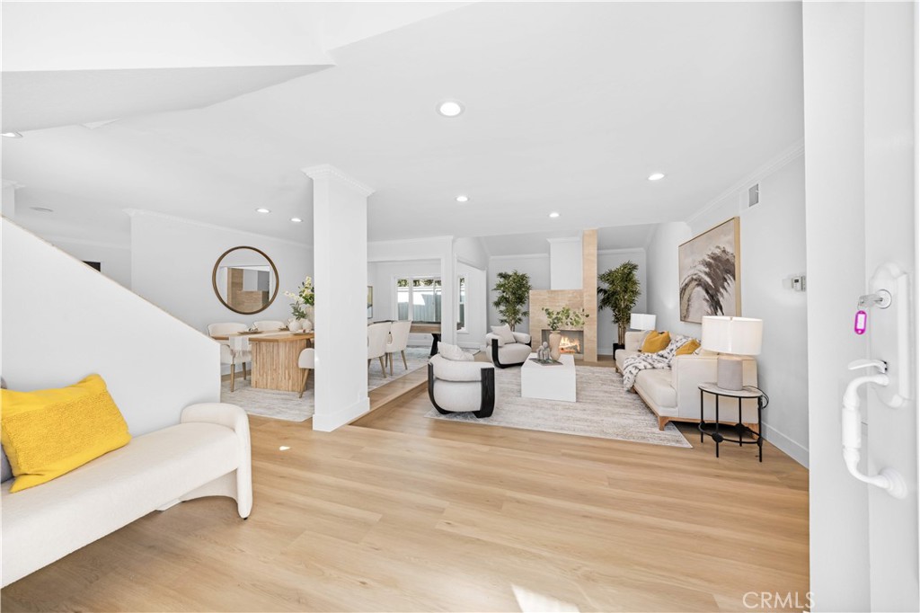 12 Oakdale Irvine, CA 92604 - Photo 10 of 73