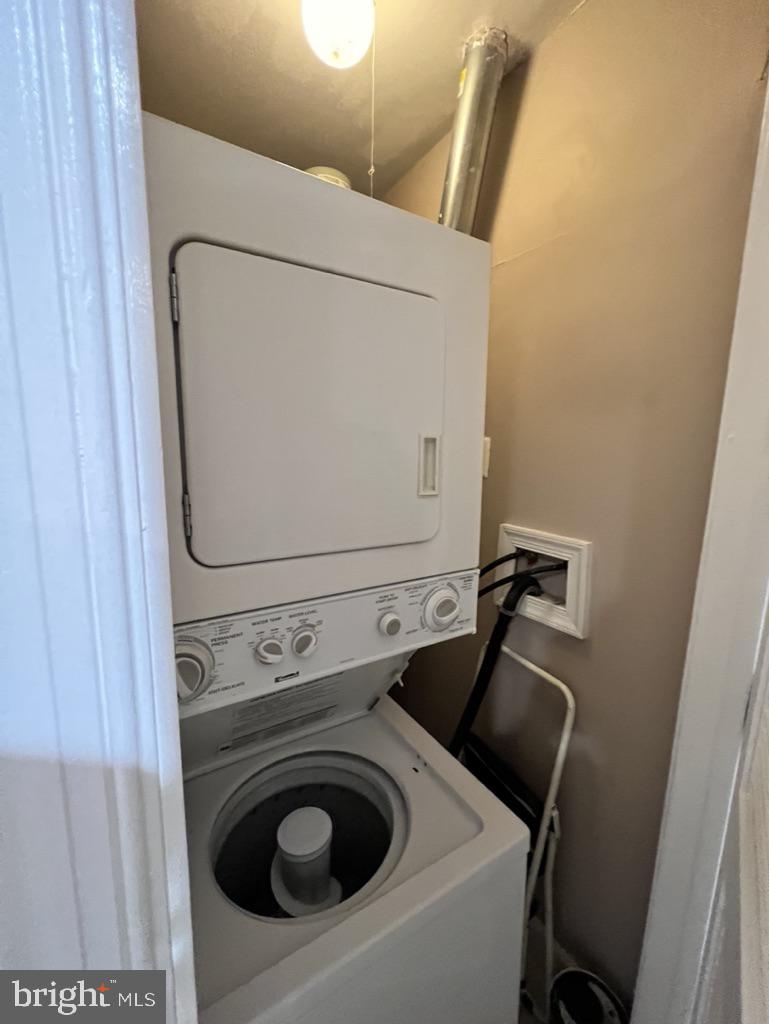 430 Irving Street Northwest, Unit 5 Washington, DC 20010 - Photo 12 of 16