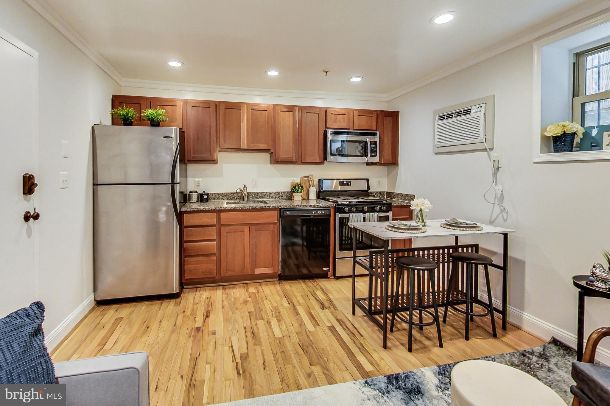 430 Irving Street Northwest, Unit 5 Washington, DC 20010 - Photo 3 of 16