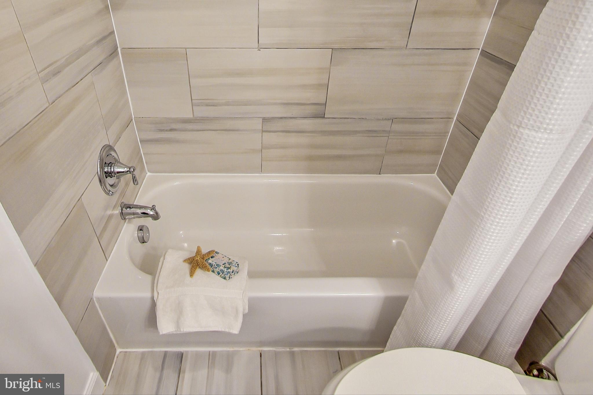 430 Irving Street Northwest, Unit 5 Washington, DC 20010 - Photo 10 of 16