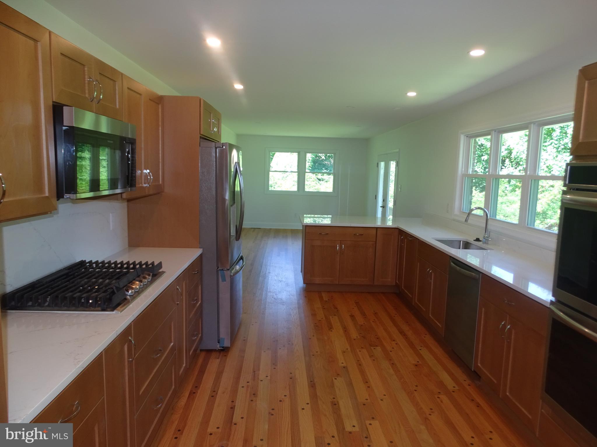 449 Street Road Warminster, PA 18974 - Photo 8 of 34 Quartz countertops in kitchen