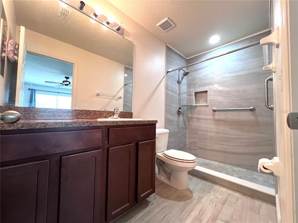 2002 Gold Spring Cove Kissimmee, FL 34743 - Photo 10 of 27 Gallery Image 10