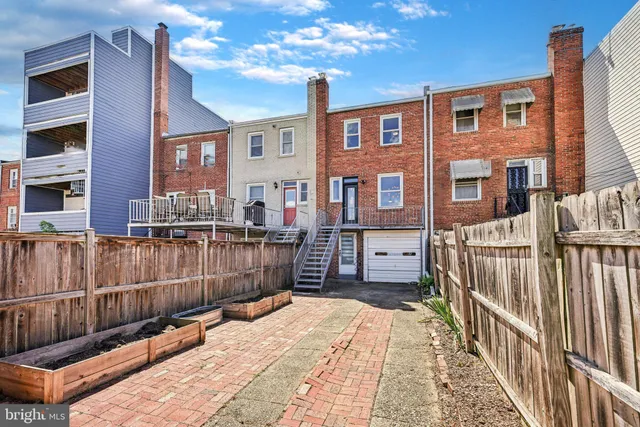 $715,000 | 2008 C Street Northeast, Washington, DC 20002