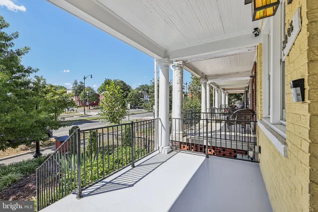 $715,000 | 2008 C Street Northeast, Washington, DC 20002