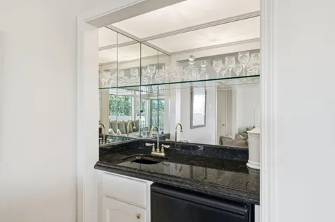 $4,188,800 | 911 Matts Court, Los Altos, CA 94024