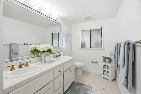 $4,188,800 | 911 Matts Court, Los Altos, CA 94024