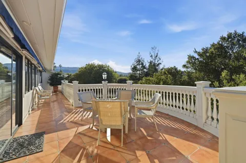 $4,188,800 | 911 Matts Court, Los Altos, CA 94024