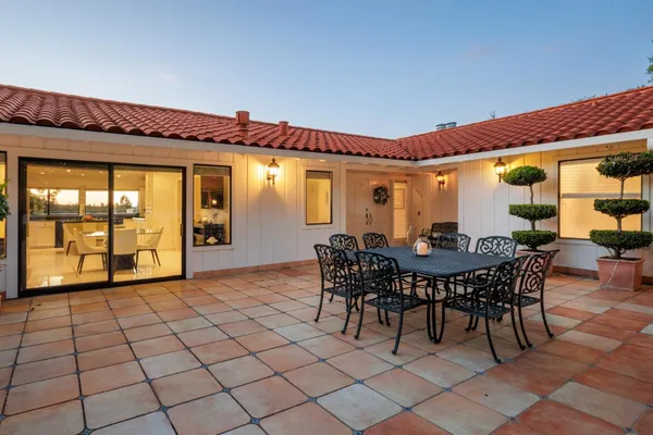 $3,988,800 | 911 Matts Court, Los Altos, CA 94024