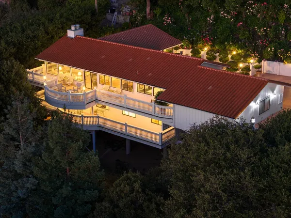 $3,988,800 | 911 Matts Court, Los Altos, CA 94024