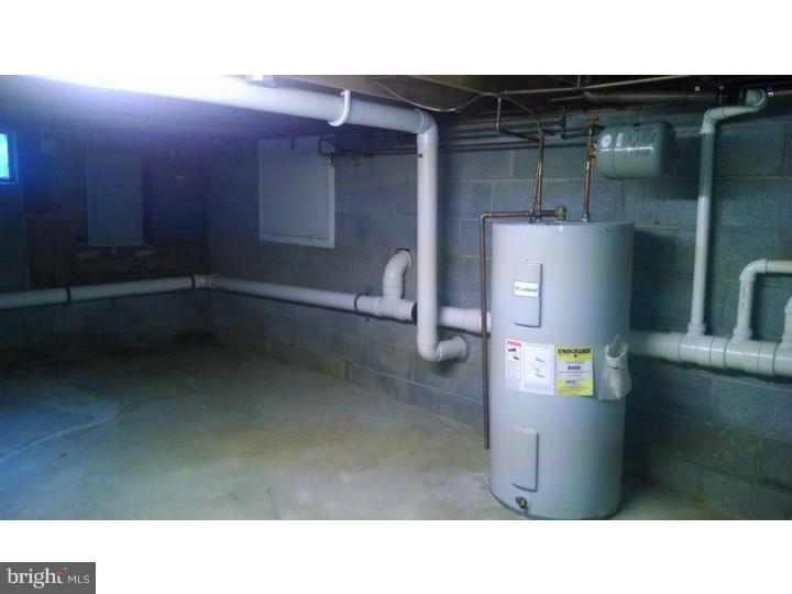 409 North Tulpehocken Road Reading, PA 19601 - Photo 13 of 19 Basement