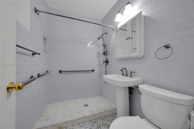 $1,329,000 | 8115 Southwest 63rd Place, Miami, FL 33143