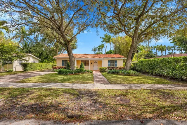 $1,329,000 | 8115 Southwest 63rd Place, Miami, FL 33143