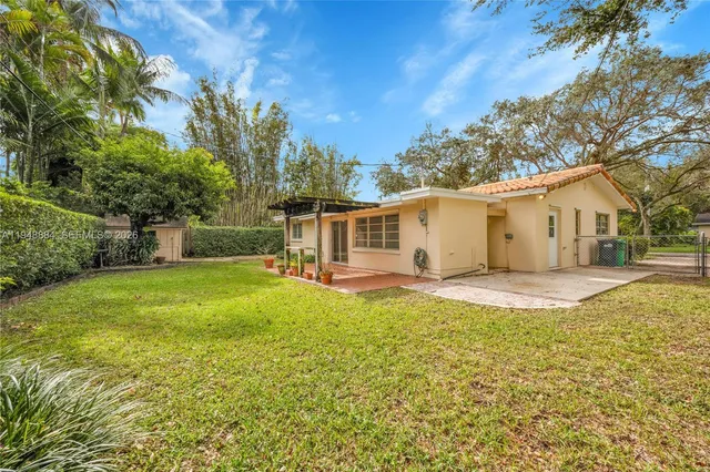 $1,329,000 | 8115 Southwest 63rd Place, Miami, FL 33143