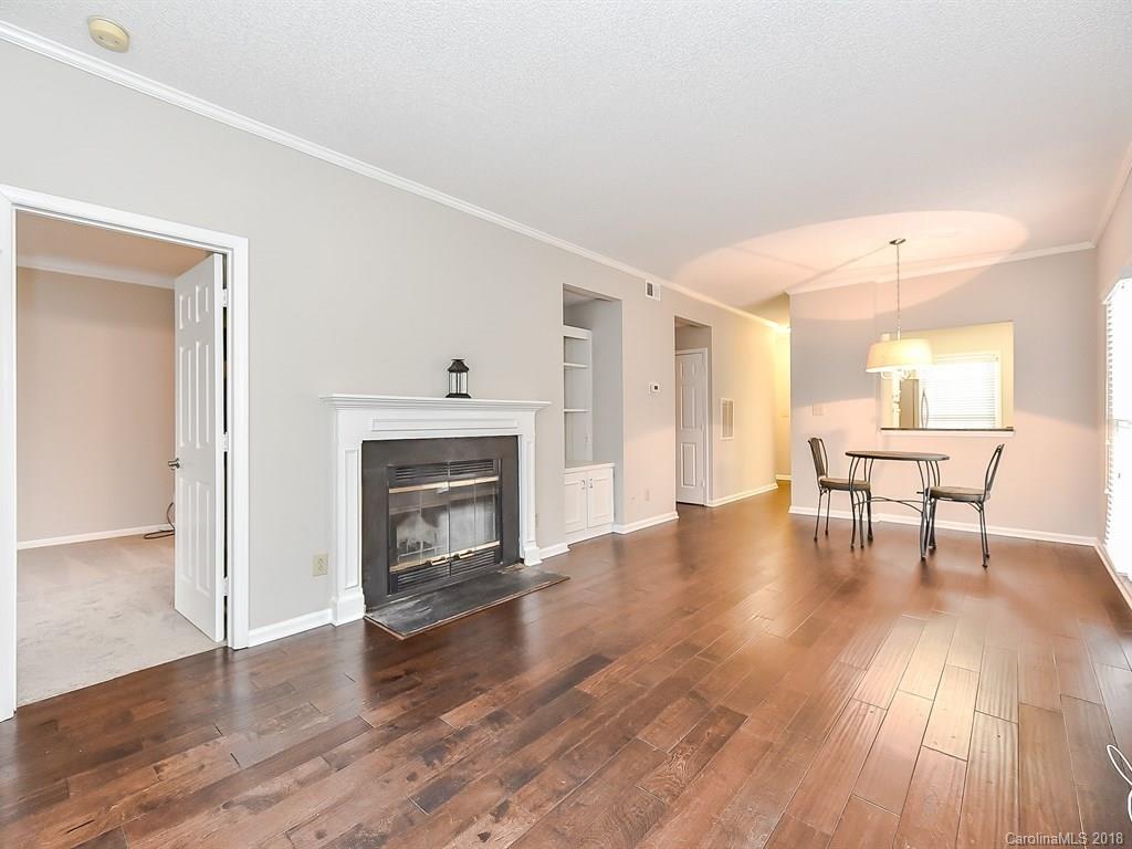 301 Queens Road, Unit 101 Charlotte, NC 28204 - Photo 2 of 18 Gallery Image 2