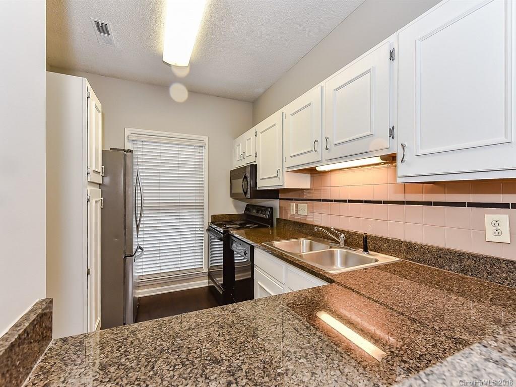 301 Queens Road, Unit 101 Charlotte, NC 28204 - Photo 5 of 18 Gallery Image 5