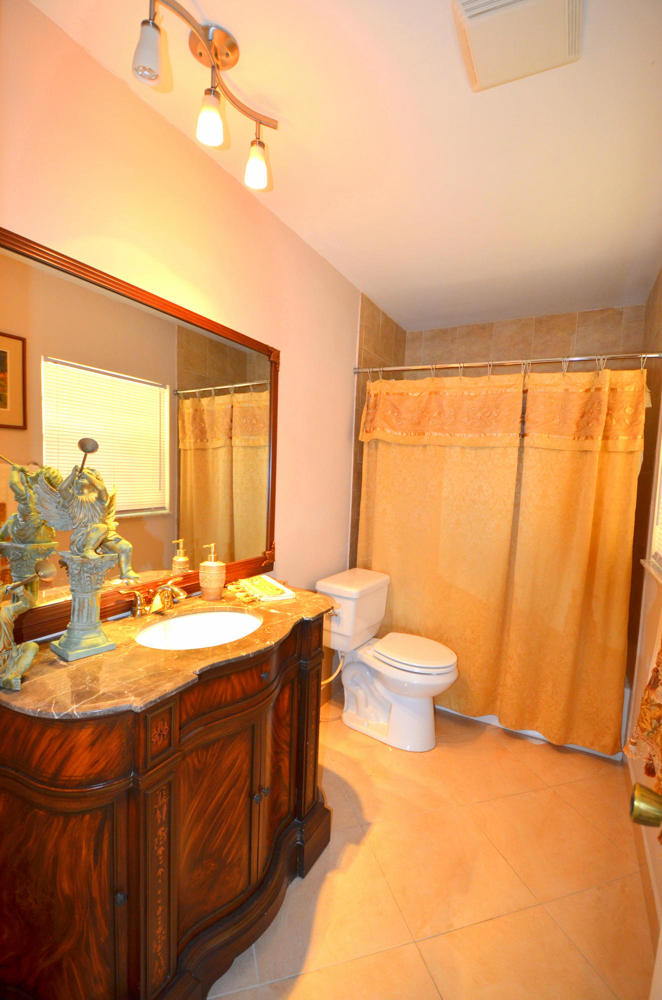 9351 Southwest 16th Street Boca Raton, FL 33428 - Photo 27 of 33 2nd Bathroom
