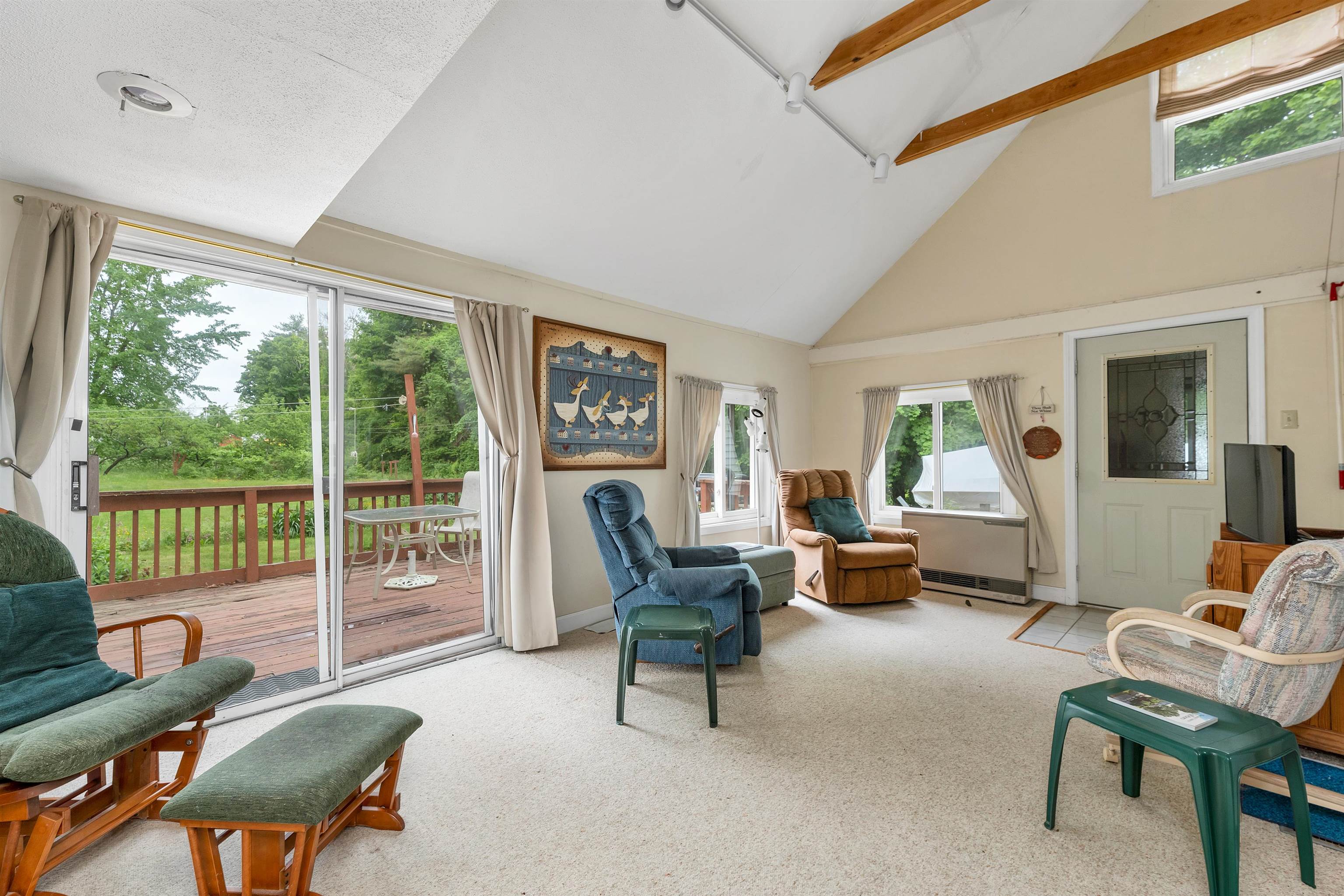 29 Pine Street Wolfeboro, NH 03894 - Photo 19 of 23
