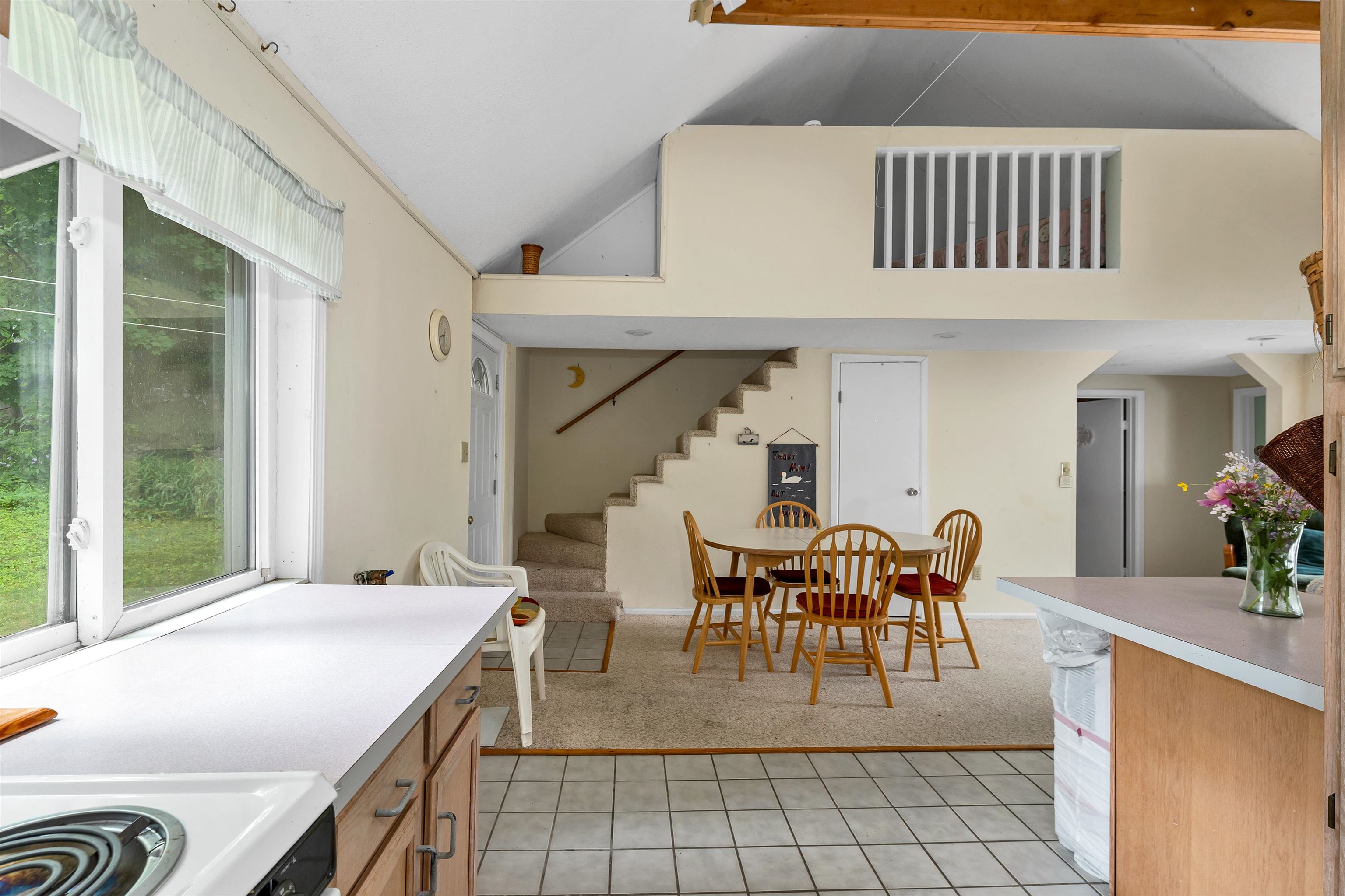 29 Pine Street Wolfeboro, NH 03894 - Photo 4 of 23