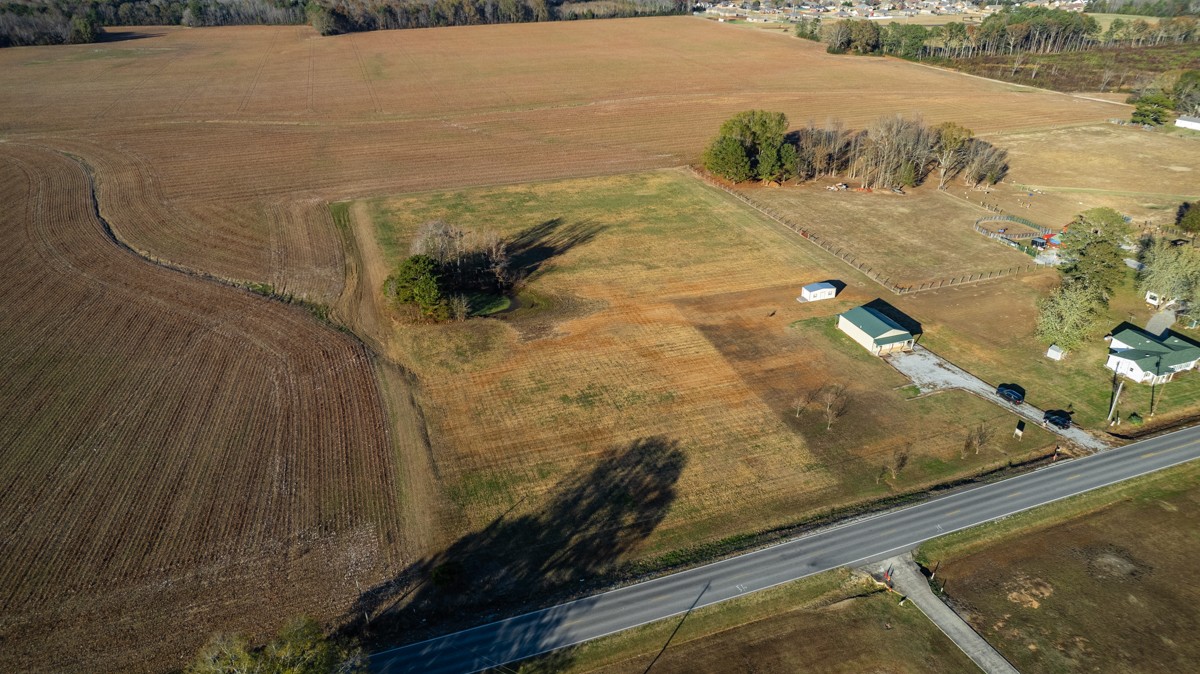 27423 Thach Road Athens, AL 35613 - Photo 13 of 15 a view of a lake