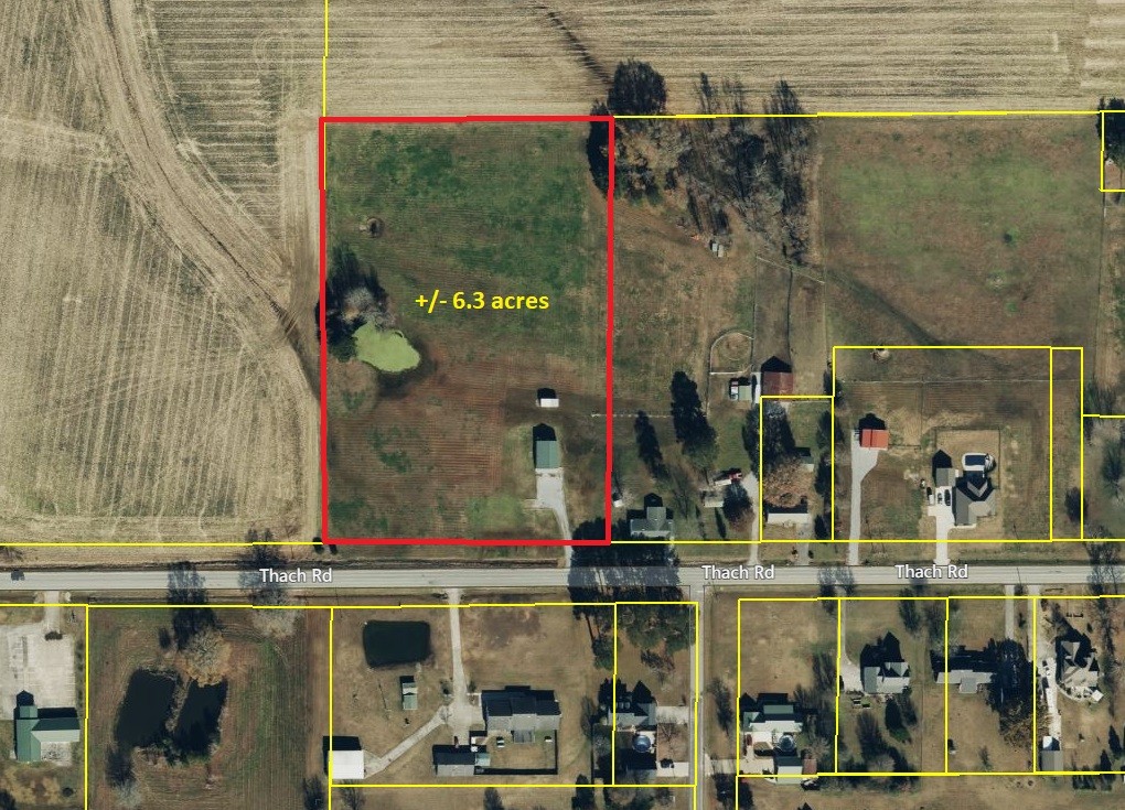 27423 Thach Road Athens, AL 35613 - Photo 15 of 15 a bathroom with a mirror and shower