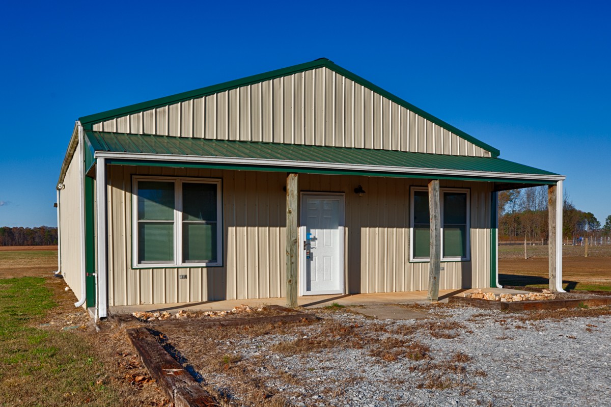27423 Thach Road Athens, AL 35613 - Photo 4 of 15 a front view of a house