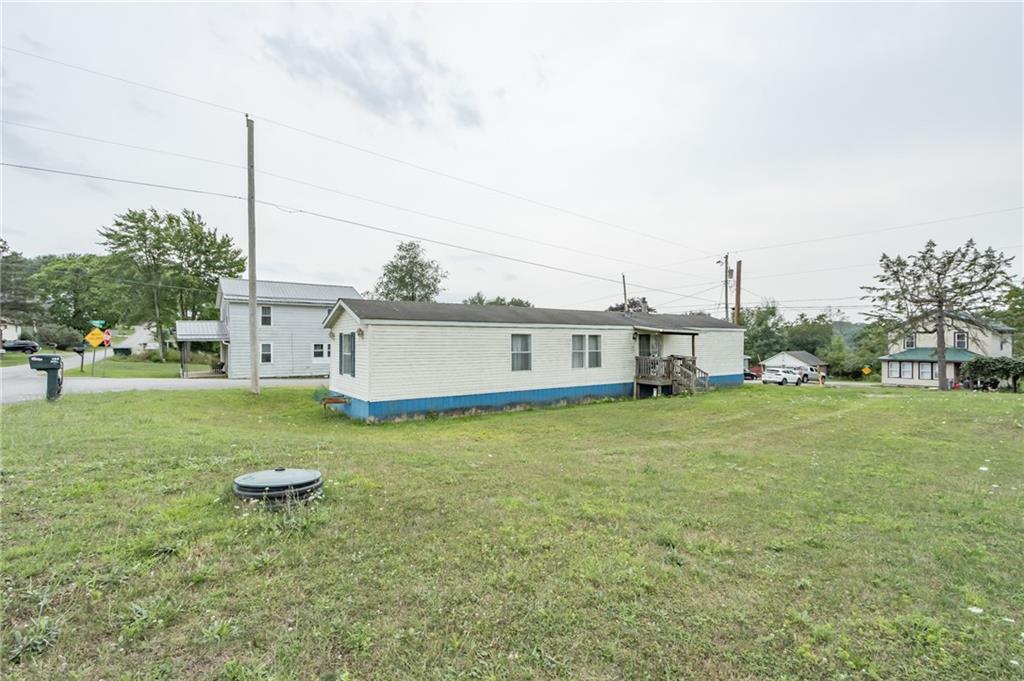 109 3rd Street Seminole, PA 16253 - Photo 7 of 19