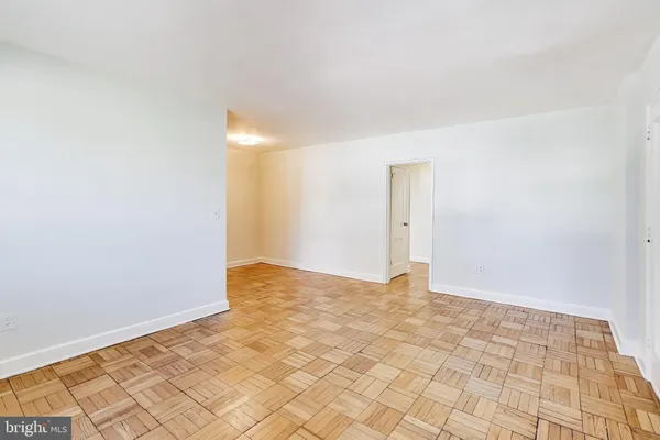 $1,775 | 1722 North Quinn Street, Unit 303, Arlington, VA 22209