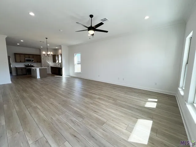 $279,985 | 42416 Blue Bay Drive, Ponchatoula, LA 70454