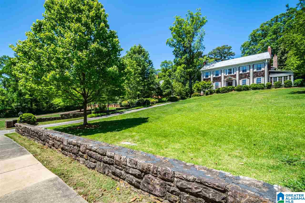 44 Country Club Road Birmingham, AL 35213 - Photo 4 of 50