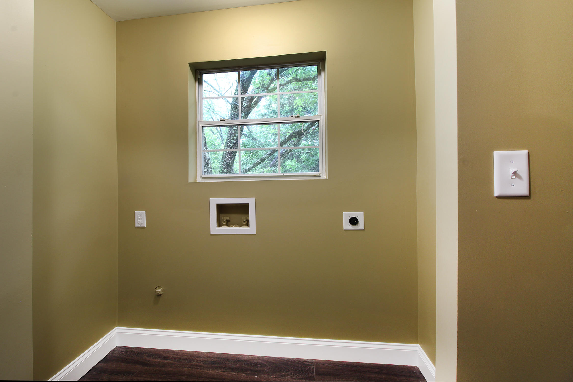 147 Hamilton Circle Oak Ridge, TN 37830 - Photo 11 of 27 IMG_1050
