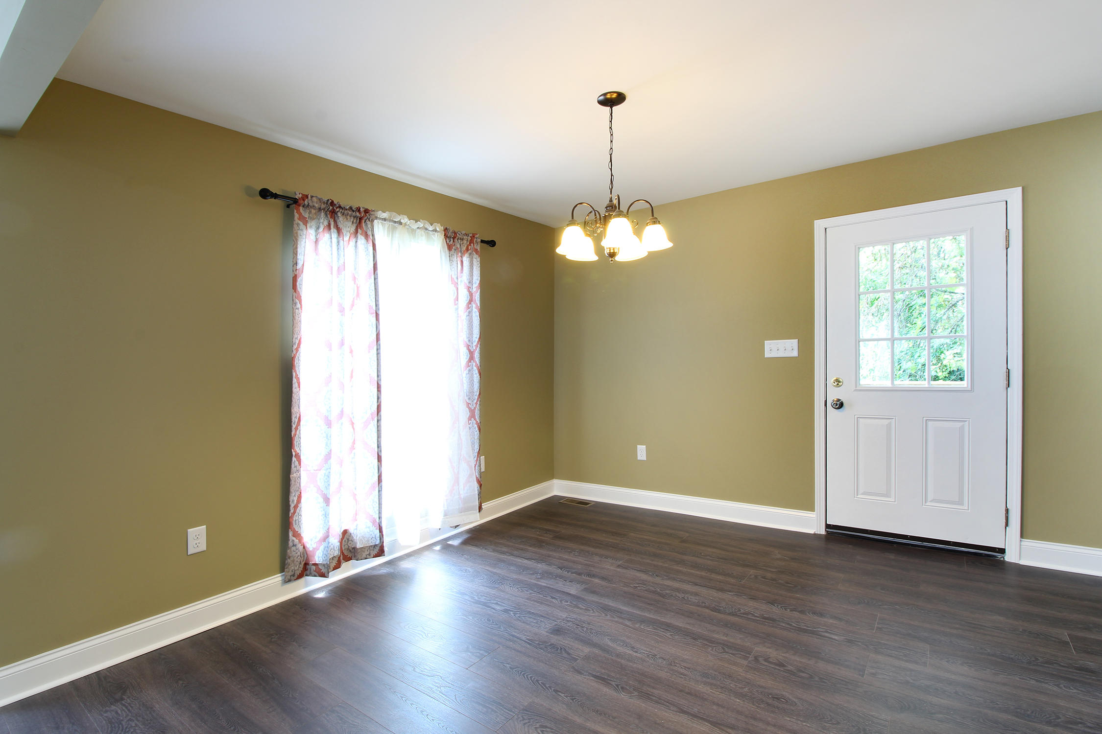 147 Hamilton Circle Oak Ridge, TN 37830 - Photo 12 of 27 IMG_0802