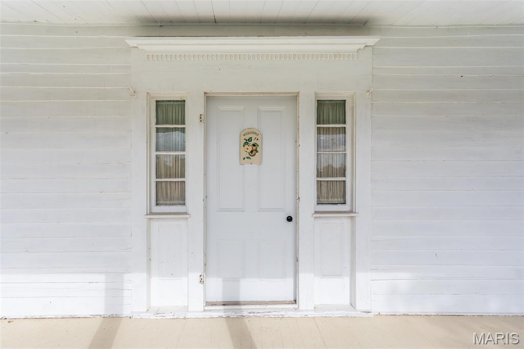 680 Auer Landing Road Golden Eagle, IL 62036 - Photo 8 of 74 Gallery Image 8