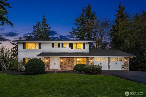 $3,230,000 | 2650 79th Avenue Northeast, Medina, WA 98039