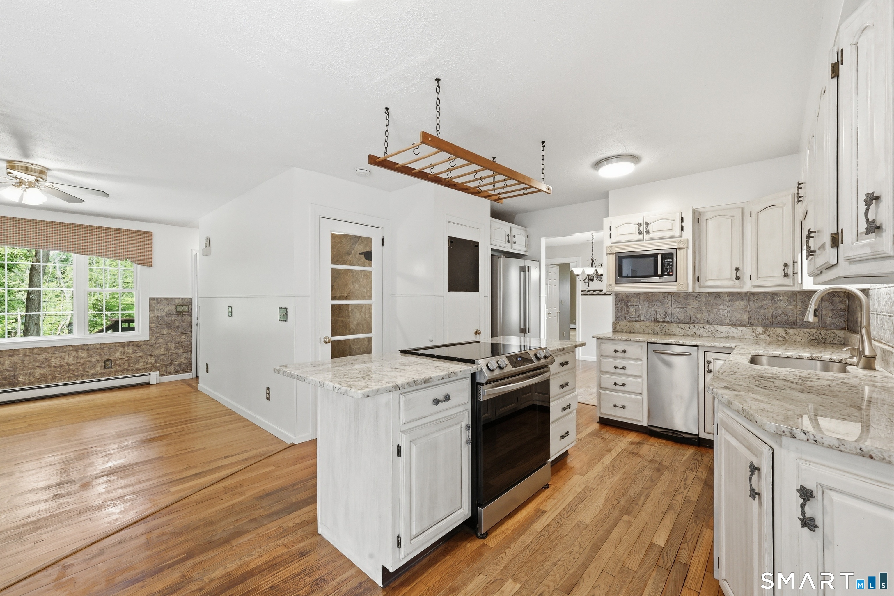 277 Chestnut Land Road New Milford, CT 06776 - Photo 11 of 37 Gallery Image 11