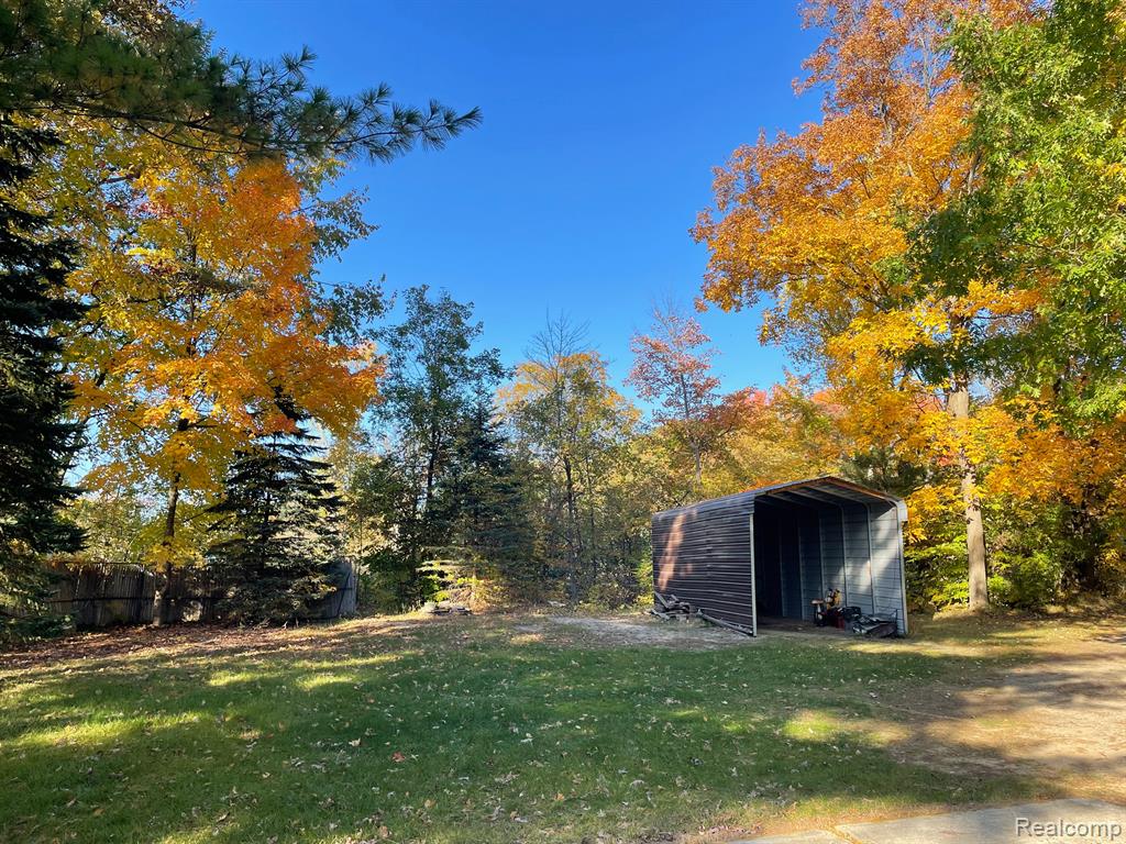 5149 North Lapeer Road Columbiaville, MI 48421 - Photo 3 of 30 Gallery Image 3