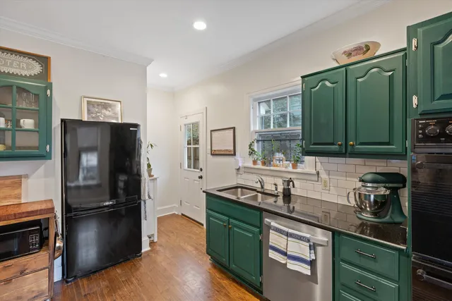 $319,999 | 735 Hawthorne Street, Memphis, TN 38107