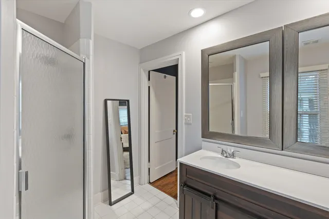 $319,999 | 735 Hawthorne Street, Memphis, TN 38107