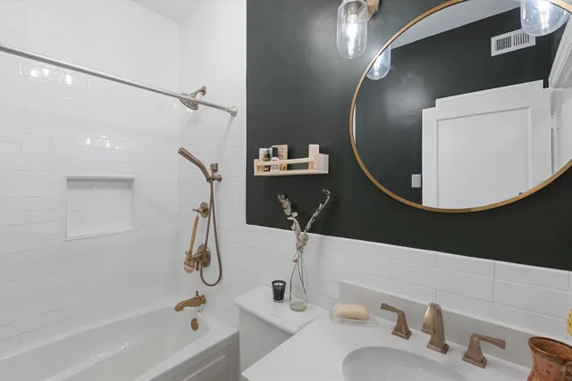 $319,999 | 735 Hawthorne Street, Memphis, TN 38107