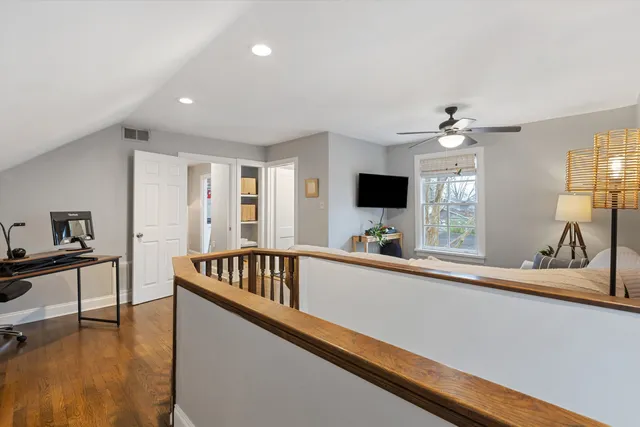 $319,999 | 735 Hawthorne Street, Memphis, TN 38107