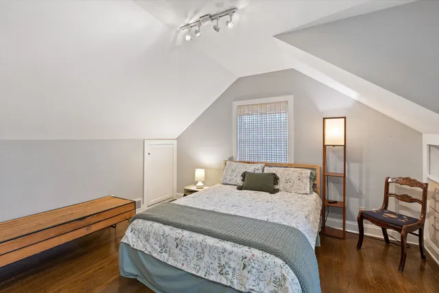 $319,999 | 735 Hawthorne Street, Memphis, TN 38107