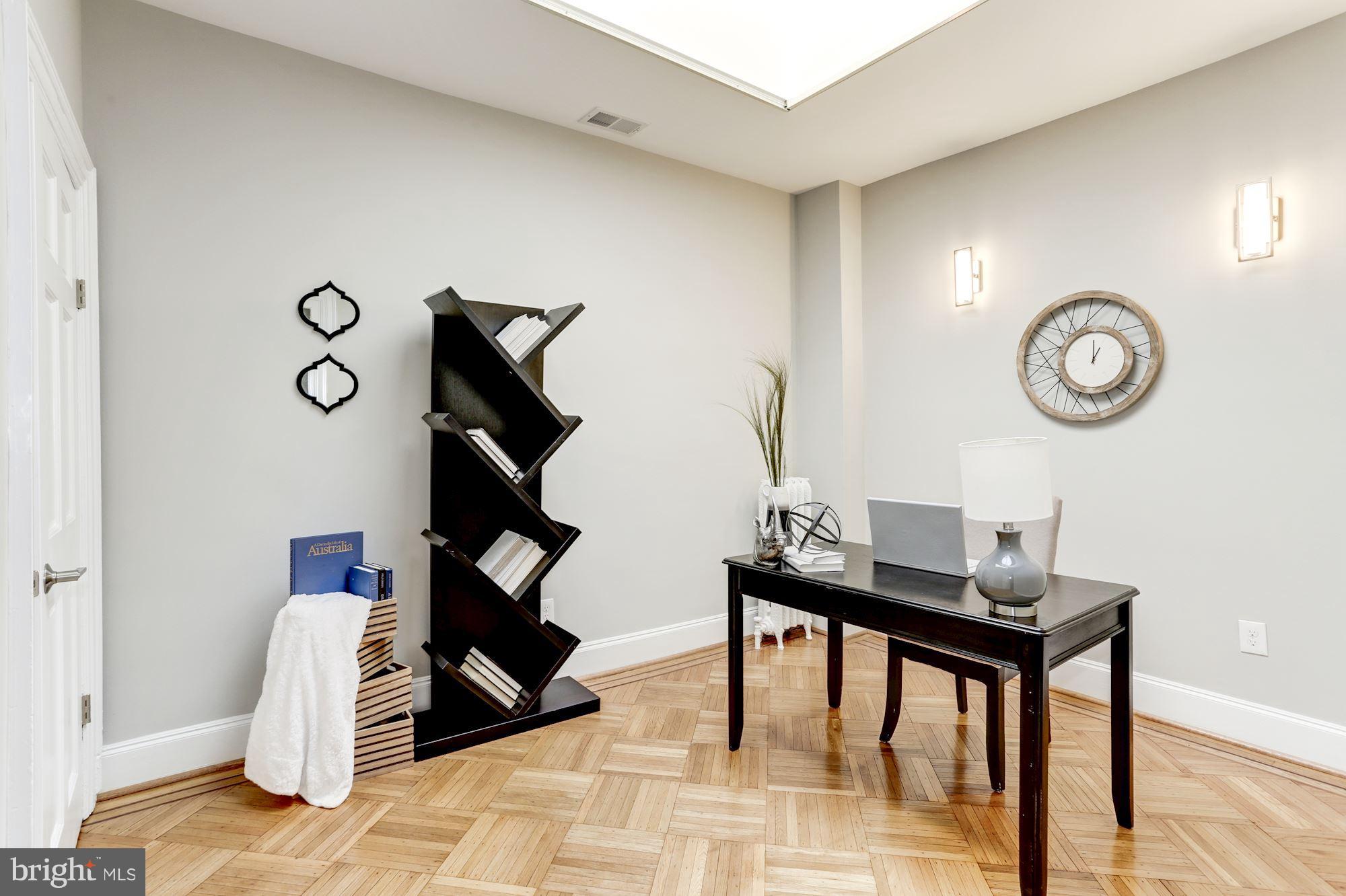 1735 Lanier Place Northwest Washington, DC 20009 - Photo 15 of 27 Bedroom