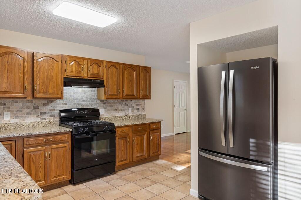 344 Meadows Road Sparta, TN 38583 - Photo 12 of 32 231431_11