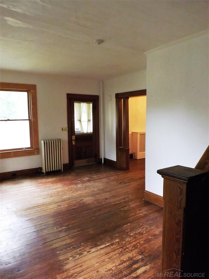 703 1st Street Rochester, MI 48307 - Photo 5 of 15