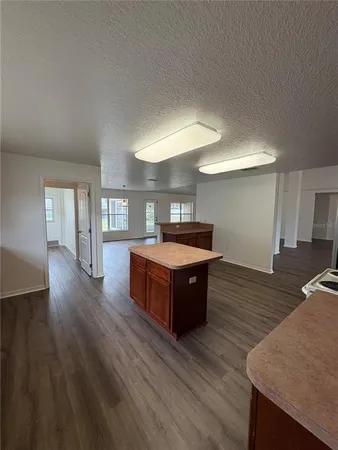 $2,500 | 9880 Southwest 56th Avenue, Ocala, FL 34476