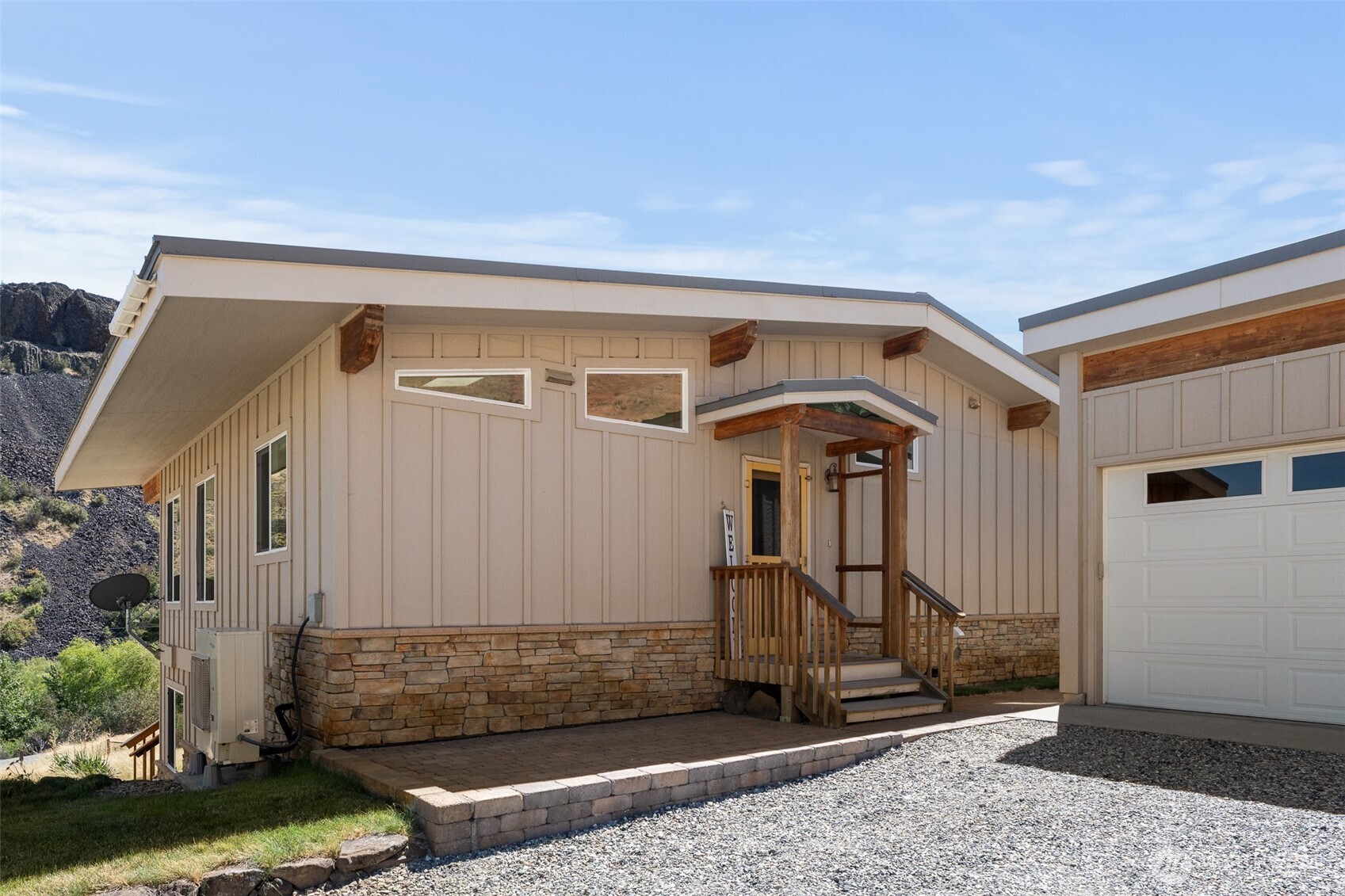 7400 Colockum Road Malaga, WA 98828 - Photo 33 of 37