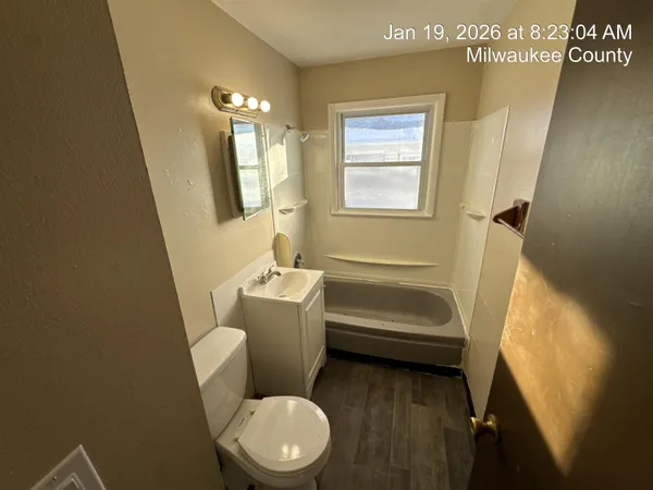 $194,900 | 8025 West Villard Avenue, Unit 8023, Milwaukee, WI 53218