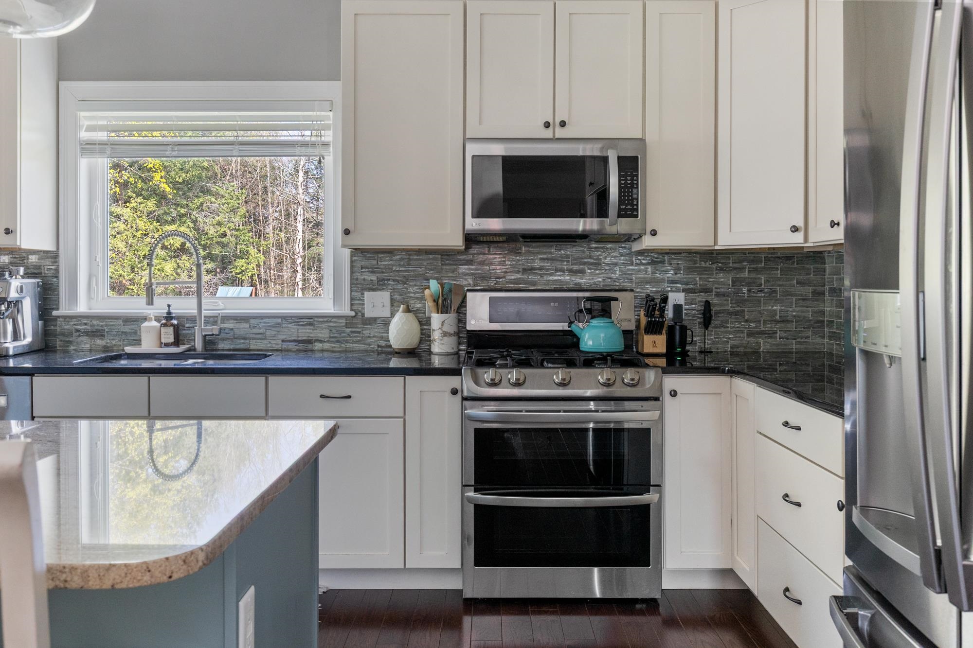 255 Obrien Drive Shelburne, VT 05482 - Photo 8 of 60