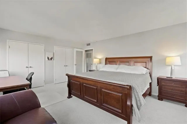 $239,000 | 803 West 48th Street, Unit 601, Kansas City, MO 64112